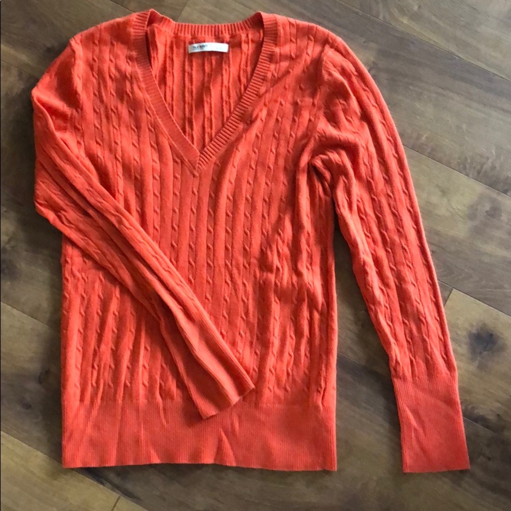 Old Navy sweater